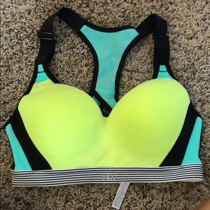 Victoria secret sports bra